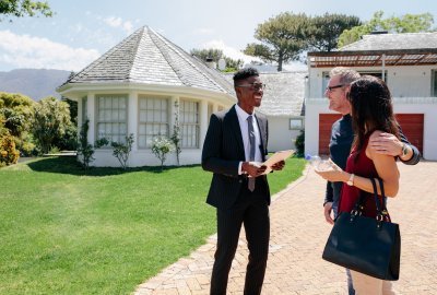 Are Estate Agents Still Relevant in the Age of AI?